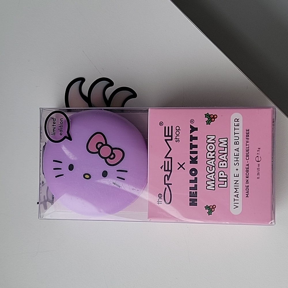 The creme hello kitty lip balm